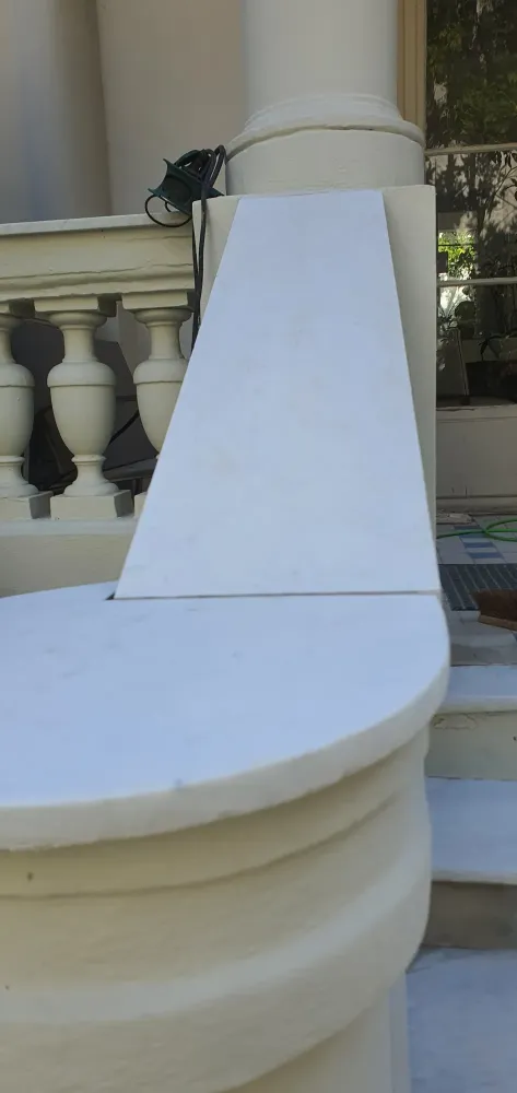 Main courante en marbre de Carrare - Après